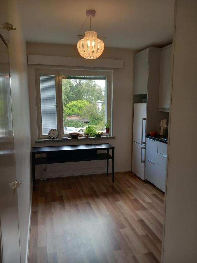 Puotilan Rose Apartment Helsinki Exterior photo
